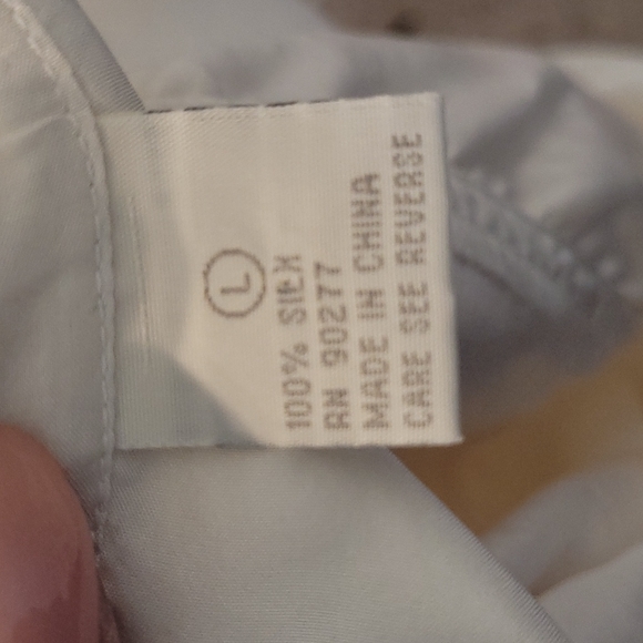 Jos. J. Oliver Vintage Ivory Collarless Silk 1990's Button Blouse Size Large - Picture 8 of 8